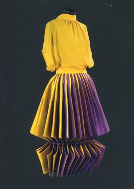 it's in the details :: Roberto Capucci, Sculptural Fashion