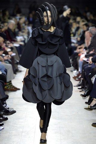 Junya Watanabe Fall 2016 Ready-to-Wear Fashion Show