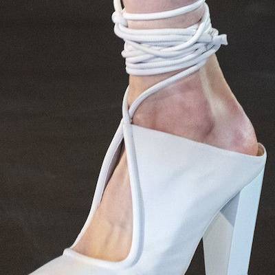 Lemaire at Paris Fashion Week | Spring 2019 | Photo: Imaxtree via Livingly.com