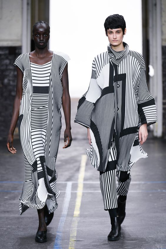 Issey Miyake RTW Fall 2019