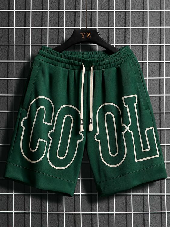 Men Letter Graphic Drawstring Waist Shorts