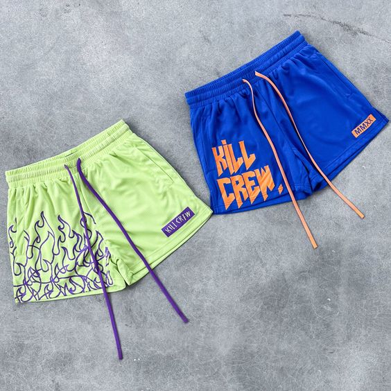 Retro Muay Thai Fit (short mid thigh cut) Length (inches): S(14.5″) M(15″) L(15.35″) XL(15.5″) 2XL(15.75″) 3XL(16.14″) 4XL(16.34″) Leg hole (inches): S(12″) M(12″) L(13″) XL(13″) 2XL(13.5″) 3XL(13.50) 4XL(14) Preshrunk double layered 100% polyester Purple extended drawcord with wax tips (2) side seam pockets (no back pocket) 2 inch waist band