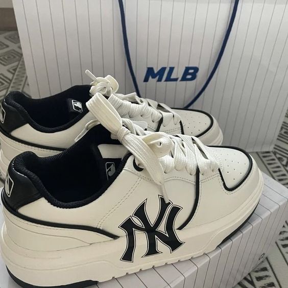 . 𝘀𝙖𝙧𝘶𝙢𝗮❄️🕷️