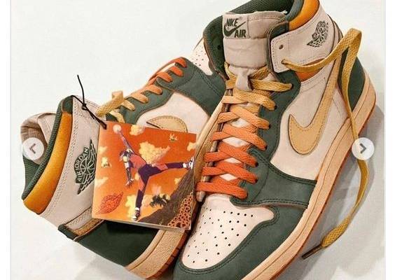 nike jordans anime