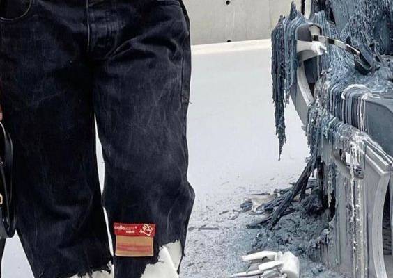 ɹɹʍɐɹıɯǝs☽