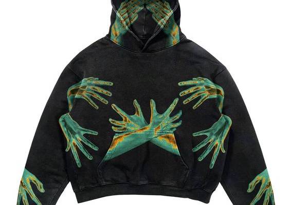 PRODUCT DESCRIPTION Unisex Sizing Oversized Fit 100% Cotton Designed for style and comfort High definition print Artistically designed Please strictly follow our sizing chart to select your size. Sizing may vary 1-3 cm due to manual measurement. Colour may vary due to lighting on images. SIZE GUIDE   S M L XL Shoulder