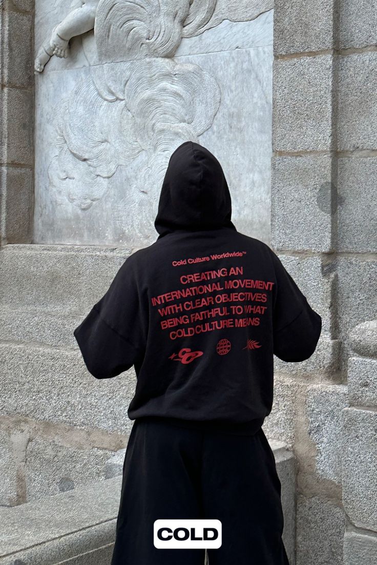 Oversize streetwear hoodie with boxy fit.
Fashion design. 
Best quality.
Limited units.
100% cotton. 400 g/m² French Terry. 
Soft, cozy and comfortable to wear. 
Unisex. 
FREE shipping with minimum order, we ship WORLDWIDE
Black hoodie Outfit