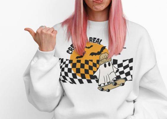 Out with the summer in with the spooky season 😍 Im obviously over this heat and ready for fall! Check out this cool sweater I made.