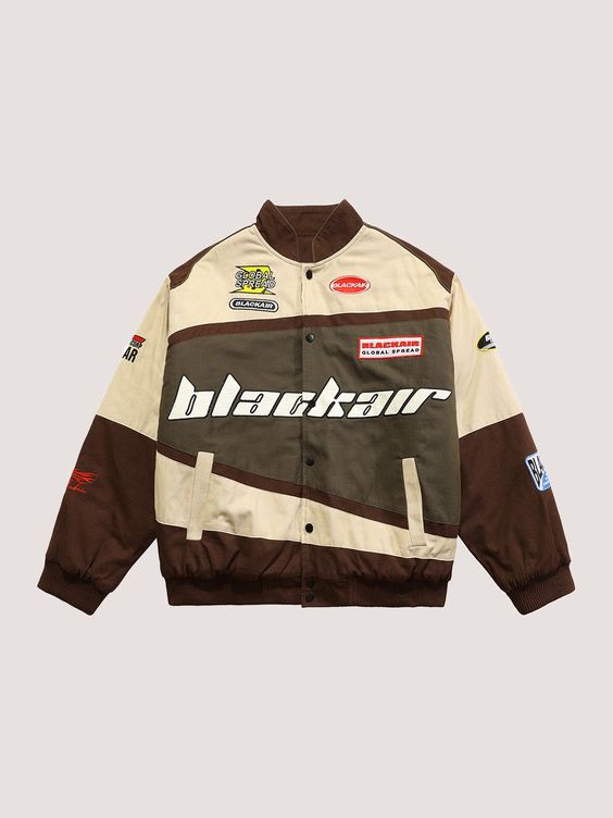 Varsity Jacket in streetwear style. Limited edition and unisex model. Composition: Cotton, Polyester