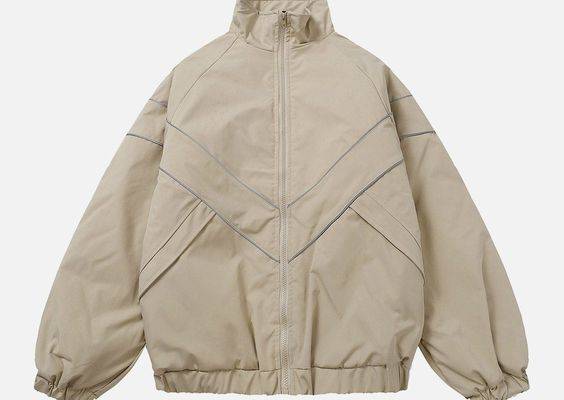 Stay warm when the weather gets cold with our premium Puffer Jackets