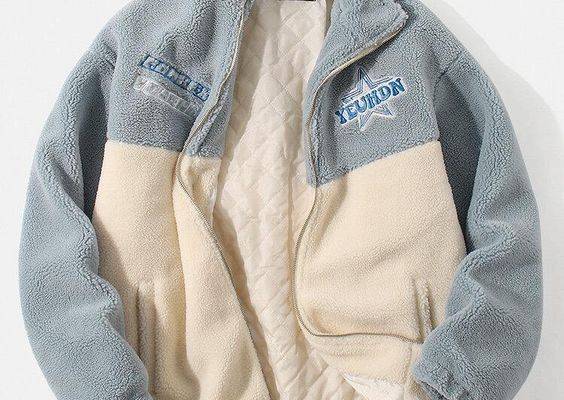 Description:Decoration:Embroidery,Pocket,ZipperFit Type:Loose FitMaterial:PolyesterNeckline:Stand CollarPattern Type:LetterScene:Leisure,CasualSeason:Autumn,WinterSize:M,XXL,L,XLSleeve:Long SleeveStyle:CasualThickness:ThickPackage Included:1*Jacket