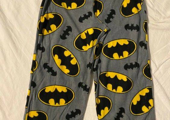 I HAVE MANY OTHER FORTNITE, POP CULTURE, VINTAGE RETRO, BATMAN, THE JOKER, SUPERMAN, JUSTICE LEAGUE, CHRISTMAS RELATED, SPIDER-MAN, AVENGERS, BLACK PANTHER, DEADPOOL, THE PUNISHER, MARVEL COMICS, DC COMICS, STAR WARS, DISNEY, LOONEY TUNES, THE NIGHTMARE BEFORE CHRISTMAS, GAS MONKEY GARAGE, HARRY POTTER, THE WALKING DEAD NINTENDO, CALL OF DUTY AND MANY OTHER POPULAR ICONIC VIDEO GAME RELATED CLOTHING ITEMS FOR SALE IN MY EBAY STORE. Brand new with tags never worn mint condition officially license