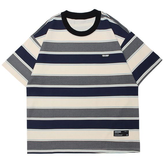 PRODUCT DESCRIPTION Unisex Sizing Oversized Fit 100% Cotton Designed for style and comfort High definition print Artistically designed Please strictly follow our sizing chart to select your size. Sizing may vary 1-3 cm due to manual measurement. Colour may vary due to lighting on images. SIZE GUIDE S M L XL Shoulder (cm) 58 59 60 61 Chest (cm) 120 122 124 126 Length (cm) 72 74 76 78 Sleeve Length (cm) 20.5 21 21.5 22