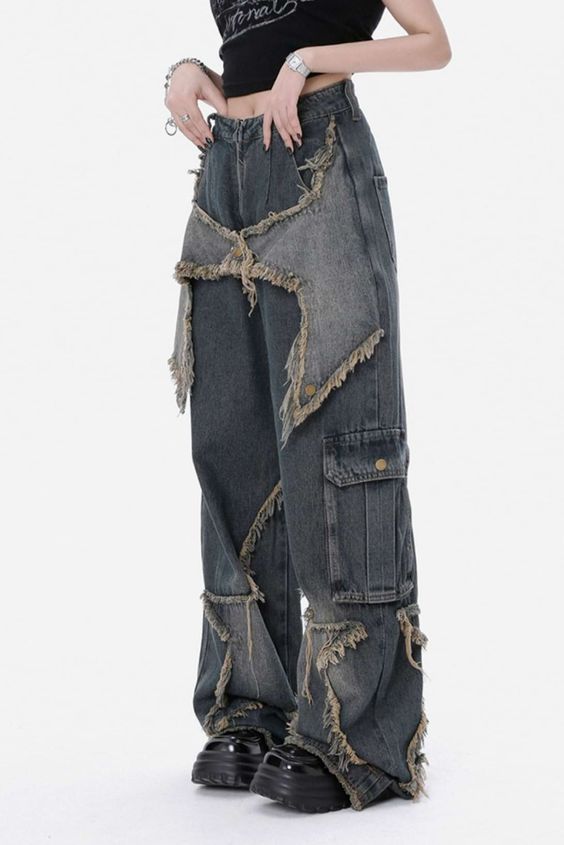 These denim jeans feature a patchwork of stars for a unique and stylish look. Its wide leg design ensures a comfortable fit, and its pockets provide convenient storage. With its distressed fabric, it pairs well with any top for a chic and timeless look.
Gender: WomenMaterial: Cotton 78%, Polyester 22%Length: Ankle-lengthWaist Type: Mid-WaistClosure: Zipper