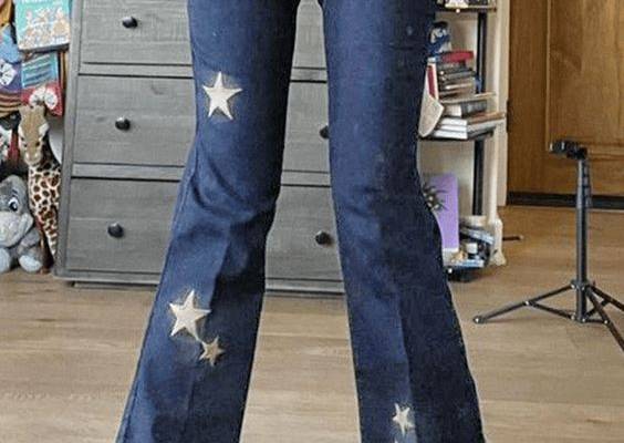 ⚡️Buy Star Embroidered Flare Jeans Blue L under $38.00 in Jeans Online. Style: Casual/Street/Vintage/Y2K. Fabric Content: Cotton, Polyester, Spandex. Fit Type: Flare Leg. : These washed jeans cut to a low rise silhouette, shaped to a flare-leg fit, features star embroidery detailing, with functional pockets and zip button fastening.. ✓2022 SPRING DROPS✓Free Shipping on all orders over $59. Check reviews and order Star Embroidered Flare Jeans today.