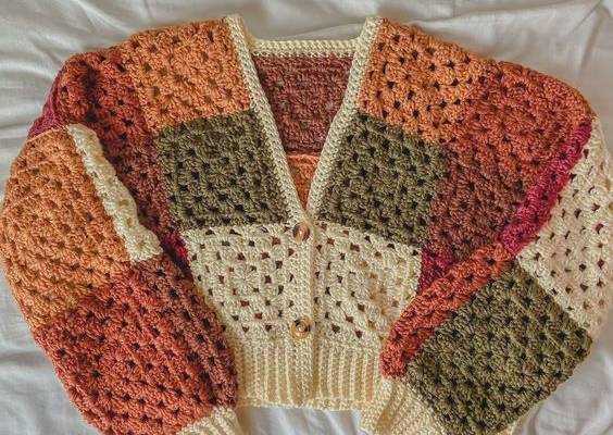 Crochet Cozy Granny Square Cardigan - Free Pattern   Video Tutorial - Hayhay Crochet