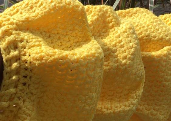 Crochet outfit perfect for vacations and festivals like Coachella, Edc etc.