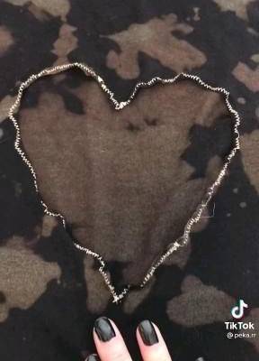 Pin de ~♡angel♡~ en OutfiTs｡.ﾟ  *⟵(｡･ω･) [Video] | Remodelar ropa, Reciclar ropa de mujer, Coser ropa de mujer