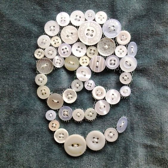 Halloween button crafts roundup