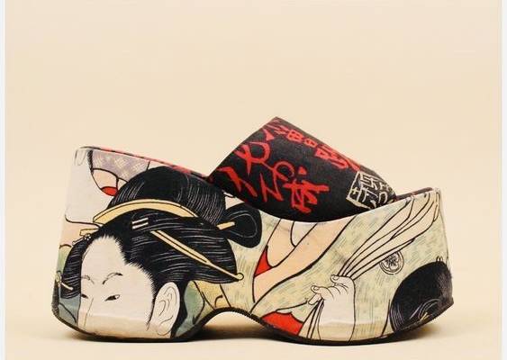 ℓιℓу вяσσкє 🔥 @blacktangledhrt