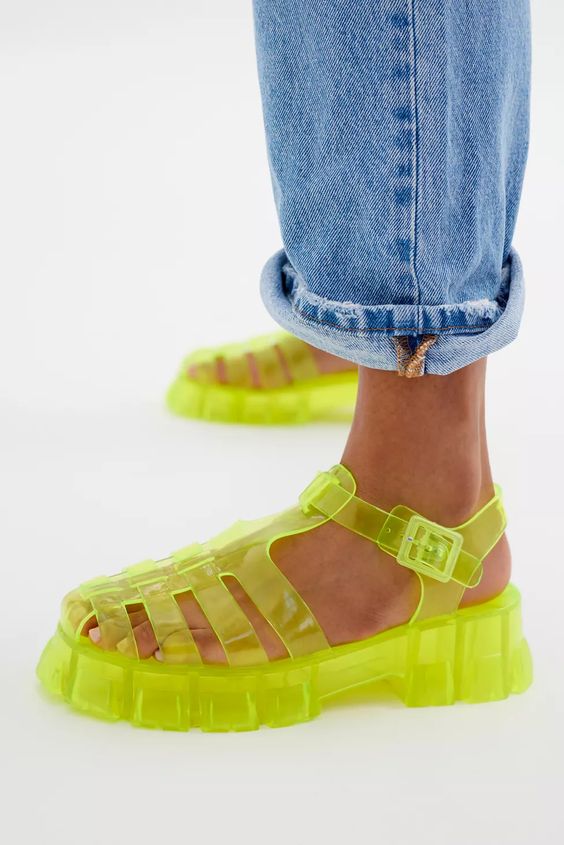 UO Halle Jelly Fisherman Sandal | Urban Outfitters
