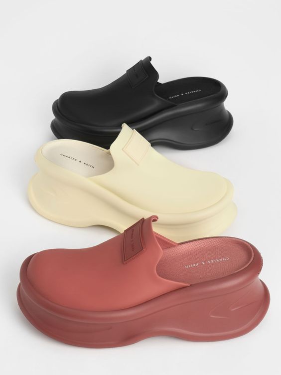 Butter Curved Platform Mules | CHARLES