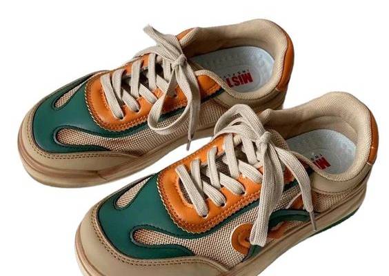 Autumn Feelz Aesthetic Sneakers | BOOGZEL CLOTHING – Boogzel Clothing