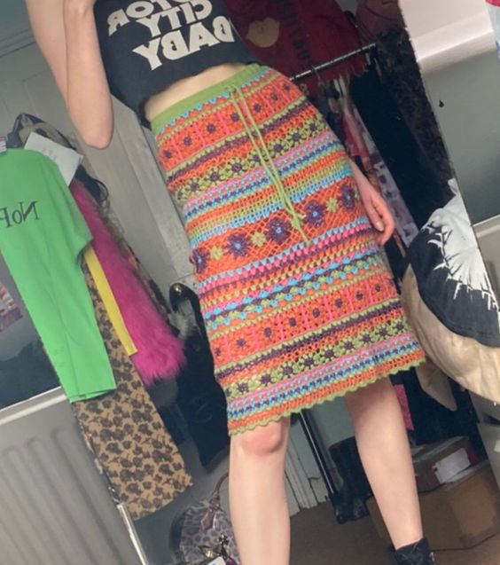 BA-TSU Batsu Club crochet multi colour knit long… – Depop