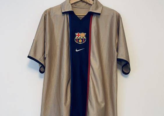Barcelona 2001-03 Away Kit