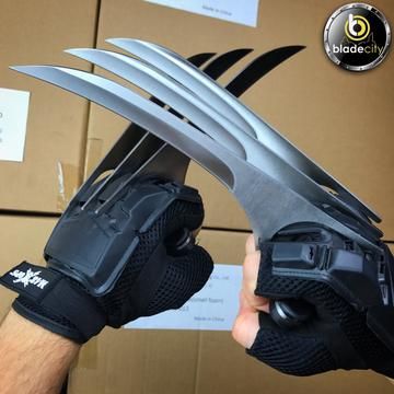 2Pcs New X-Men Claws