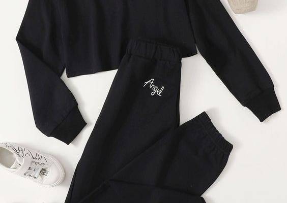 SHEIN Girls Letter Embroidered Crop Pullover