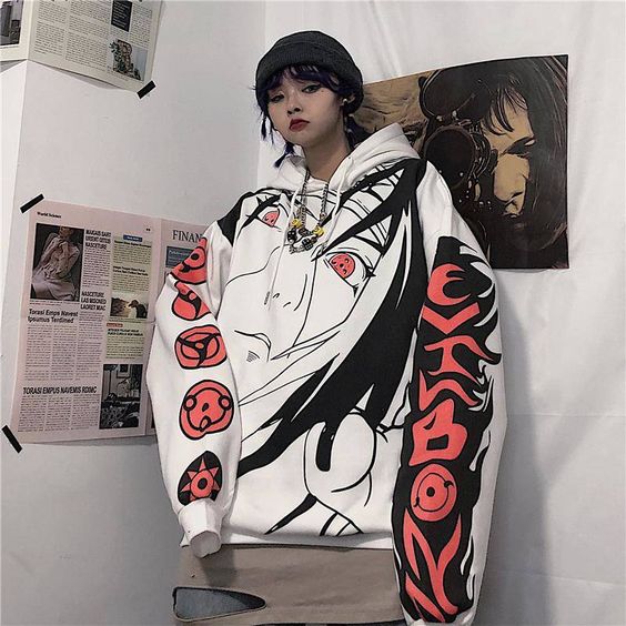 MARK YOUR OWN STYLE This Itachi hoodie is the perfect way to bring a little bit of cosplay swag to your winter wardrobe! Uniquely designed and expertly crafted with exceptional attention to detail, this hoodie brings together comfort and style. Get yours today and turn heads no matter where you go! Size guide: SIZE BUST (CM) SLEEVE (CM) LENGTH (CM) M 108 51 66 L 112 52 68 XL 116 53 70 XXL 118 54 72