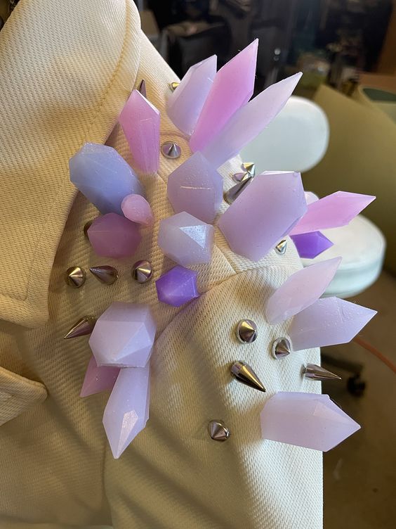 How to Attach Silicone to Fabric