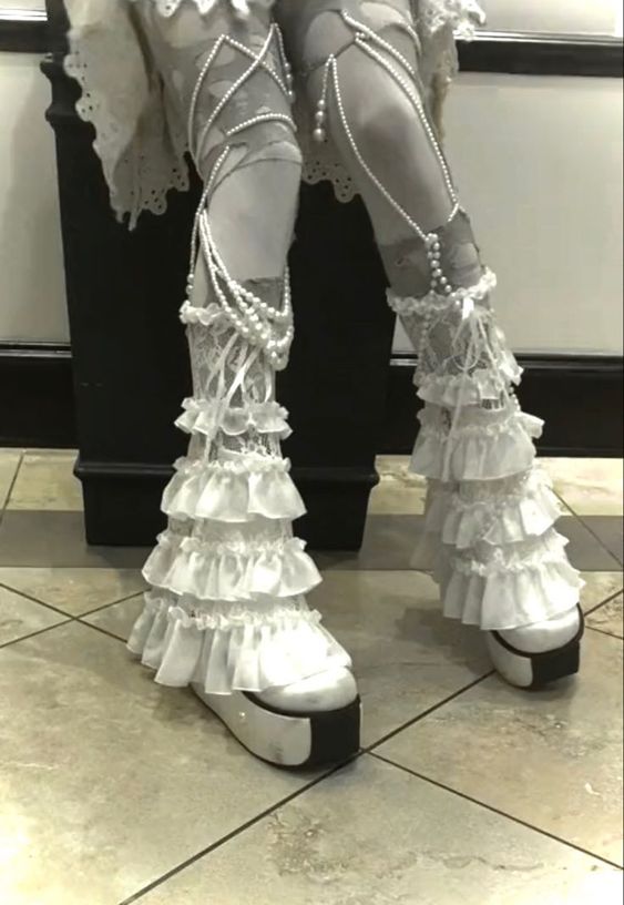 Pin by ☆彡 on Inspo ♡ | Fashion, Fashion outfits, Pretty outfits