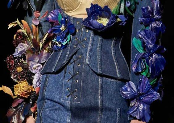 Schiaparelli, COUTURE. Fall 2022