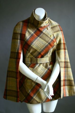 [Pattern Request] Looking for this vintage cape pattern : sewing