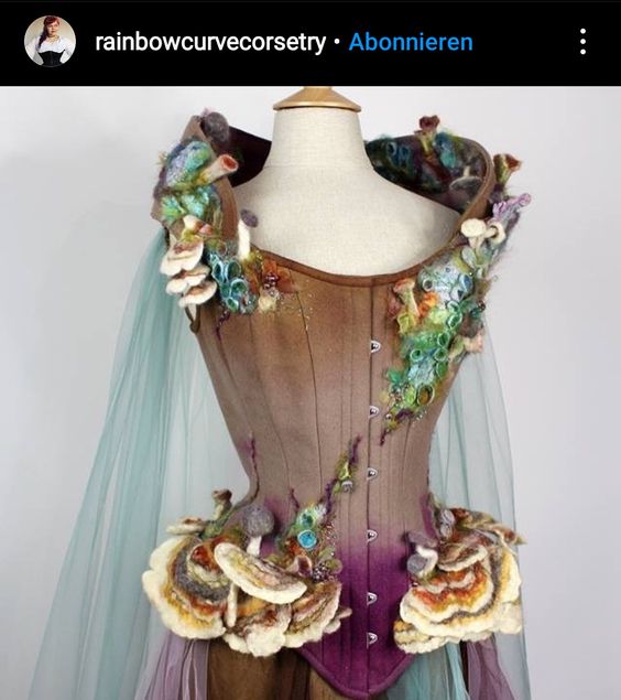Rainbowcurvecorsetery