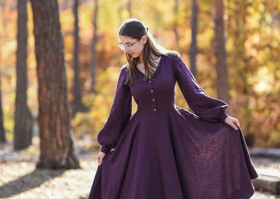 DELIVERY The order will be ready for delivery within 1-2 weeks after the order is placed. In each case, I will tell you the exact date of the scheduled delivery. Your order will be nicely packed. The order will be completed with a tag with the girl's name and care instructions. All items are sent by registered airmail. Please, notify me if you prefer express delivery. The packages are sent from Ukraine. In order to expedite delivery and in case of stock availability, the package can be sent from