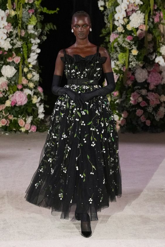 Richard Quinn Spring 2024 Ready-to-Wear Fashion Show | Vogue