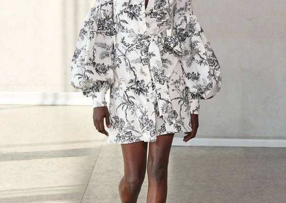 Carolina Herrera Spring 2024 Ready-to-Wear Collection | Vogue