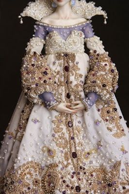 Costume Design Challenge: Day Four - Seven