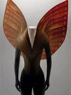 McQueen: Savage Beauty