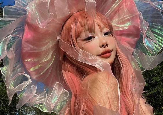 Rosepink Dreamy Jellyfish Hat Holographic Metallic Space Rave - Etsy