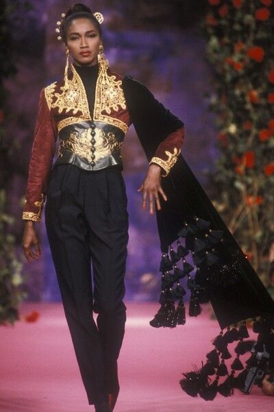 Christian Lacroix, Autumn-Winter 1990, Couture | Europeana