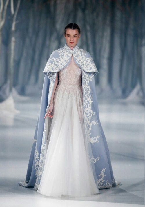 蔡詩芸的透明晚宴婚紗出自他手！大膽、性感的澳洲精緻華服Paolo Sebastian | 美人計 | 妞新聞 niusnews