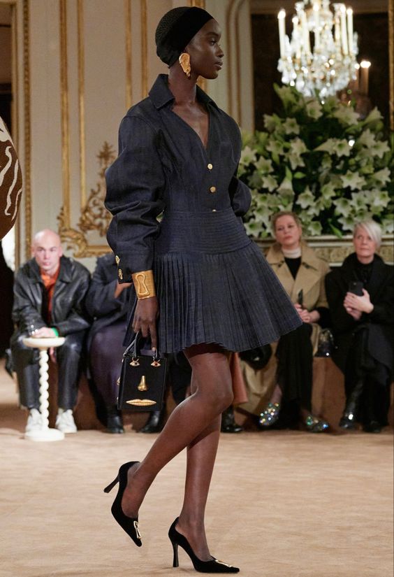 Schiaparelli Fall 23