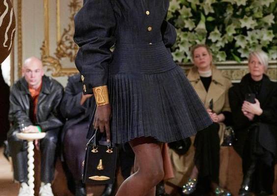 Schiaparelli Fall 23