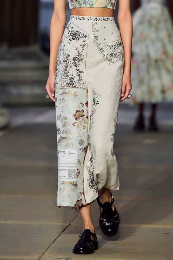 Erdem Spring 2023 Ready-to-Wear Collection | Vogue