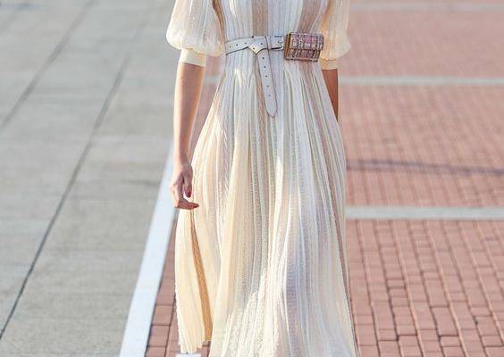 Marco de Vincenzo Spring 2020 Ready-to-Wear collection, runway looks, beauty, models, and reviews.