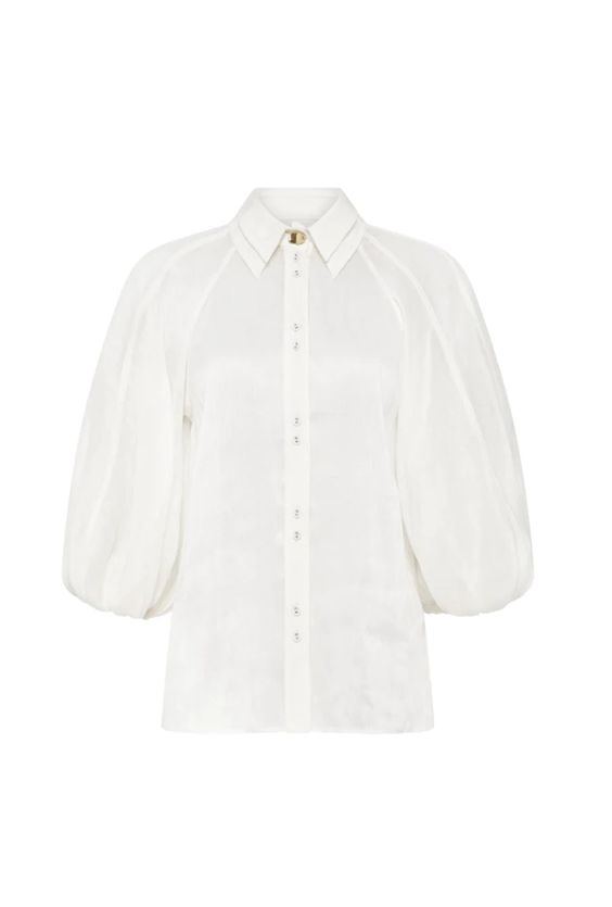 The Palms Puff sleeve shirt is a relaxed shirt with twin collar and puff sleeves.